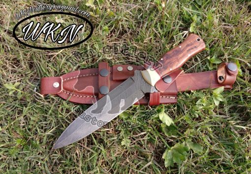 Damascus Steel Dagger Knife