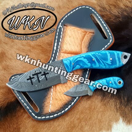 handmade damascus steel cowboy knife.